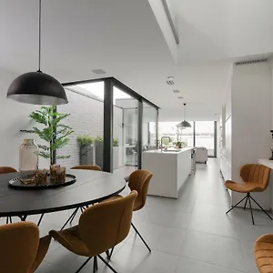Sky & 2 - Free Parking - Free Bikes - Evcharging Holiday home